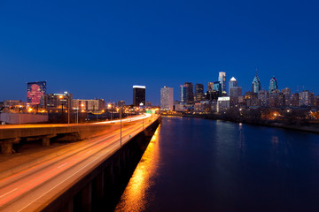 Fototapeta na wymiar Philadelphia Skyline w nocy