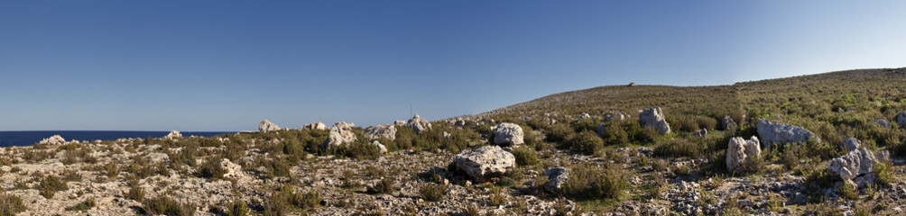 Rocks at l-Ahrax
