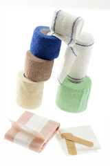 bandages et divers pansements