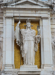 athena statue