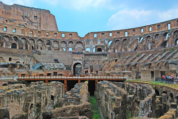 Fototapeta na wymiar The Colosseum in Rome Italy