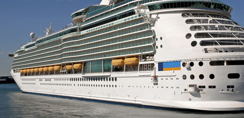 cruise ship