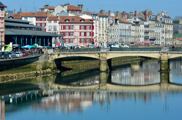 Reflets à Bayonne