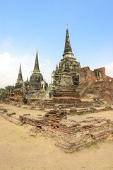 Fototapeta na wymiar three pagoda at ayutthaya thailand