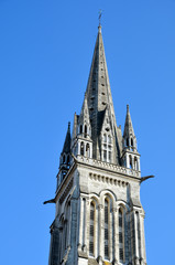 Fototapeta na wymiar Wieża w Pau