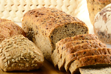 Composition with bread and rolls