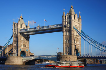 Fototapeta na wymiar Tower Bridge in sunny day, London, UK