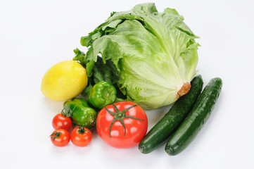 Fototapeta na wymiar Świeże warzywa