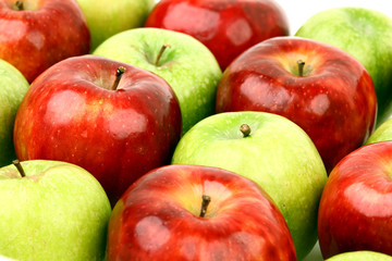 red and green apples