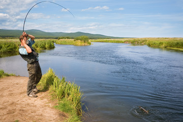 Fisherman catches of salmon