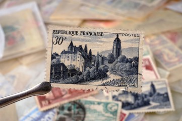timbres - 30 Francs Arbois Jura - philatélie France