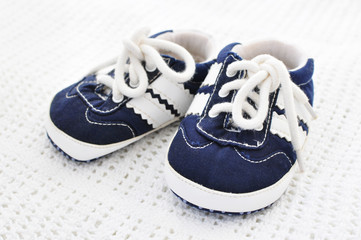 Blue baby shoes