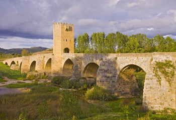 Obraz premium Frias medieval bridge, is of Roman origin, Spain