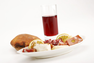 ANTIPASTO DI AFFETTATO A PEZZI 3