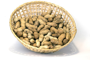 cesto di arachidi