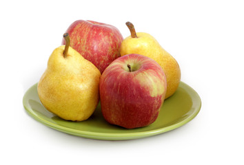 pears and apples on the dish