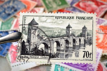timbres - Le Pont de Valentré - philatélie France