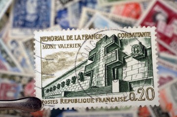 timbres - Mémorial de la France Combattante Mont Valérien - philatélie France