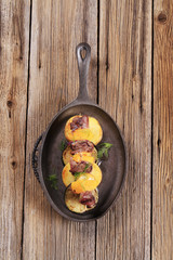 Beef or venison kebab with oranges