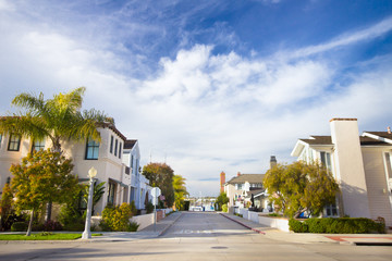 Fototapeta premium Domy w zamożnej społeczności Południowej Kalifornii