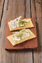 Crispbread and cheese