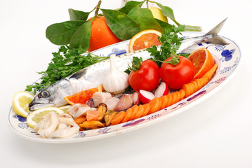 PIATTO RUSTICO CON SGOMBRO