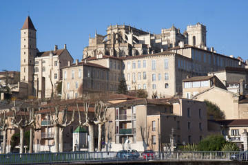 Auch, vue sur la haute-ville (Tour d'Armagnac et cathédrale)