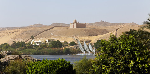 nile and castle in the background