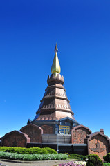 Fototapeta na wymiar The Stupa Phra Mahathat Naphamethanidon