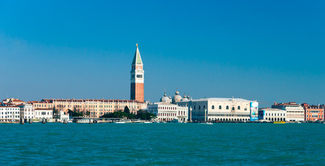 Fototapeta na wymiar Wenecja, San Marco.