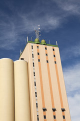 Silo Building