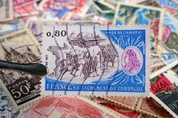timbres - Prise de Cambrai 1677 Rattachement du Cambresis - philatélie France