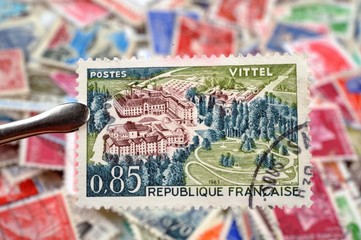 timbres - Vittel - philatélie France