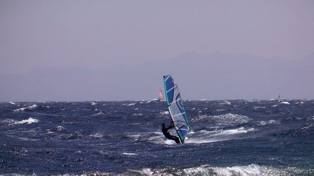 windsurfing