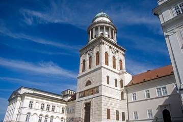 Fototapeta na wymiar Opactwo Benedyktynów Pannonhalma, Węgry
