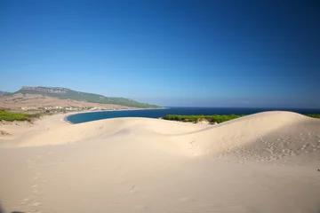 Crédence en verre imprimé Plage de Bolonia, Tarifa, Espagne dunes sur la plage de Bolonia