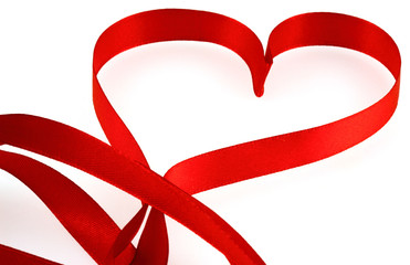 ruban rouge coeur Valentin mariage amour