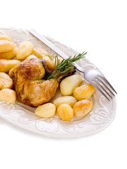 chicken leg with potatoes-coscia di pollo e patate