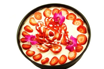 Sahnetorte mit Erdbeeren