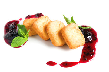 Obraz na płótnie Canvas Fruit cheese with blackberry sauce