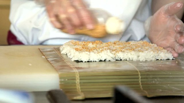 process od making sushi rolls