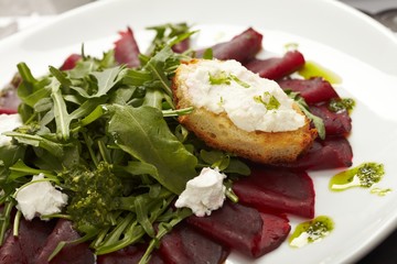 Beetroot salad with sauce