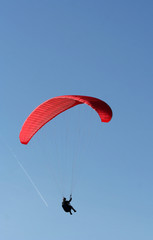 Parapente rouge