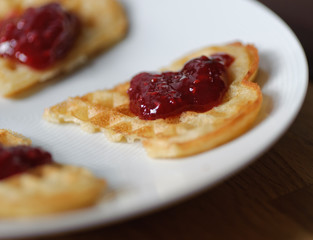 heartshaped waffle with jam