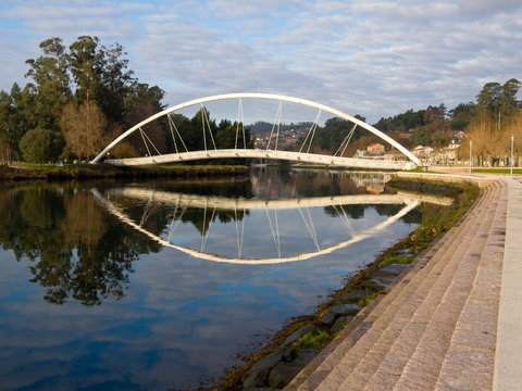 Bridge in Lerez river in Pontevedra
