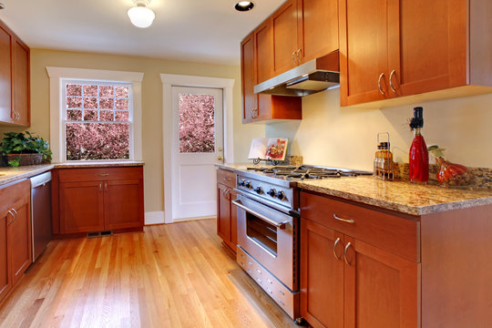 Beautiful new cherry kitchen with hardwood