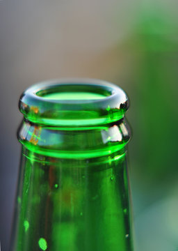 Neck of the beer bottle