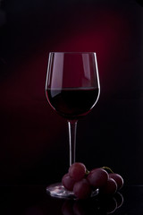 wine red alcohol bottle splashing