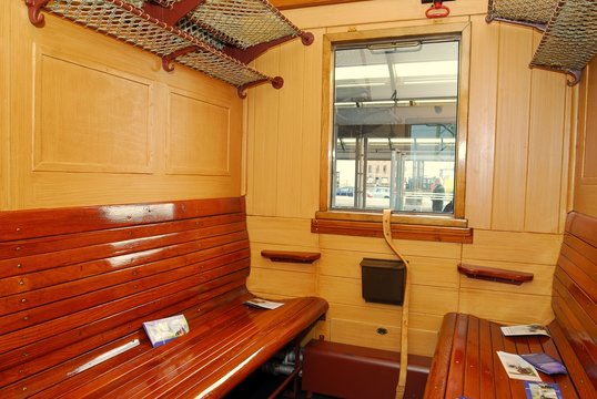 Altes Zugabteil - Holzklasse