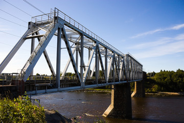 High Bridge over the River.